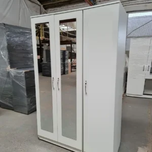 3 door mirrored wardrobes